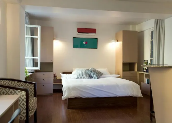 Homey Perfectly Located Studio